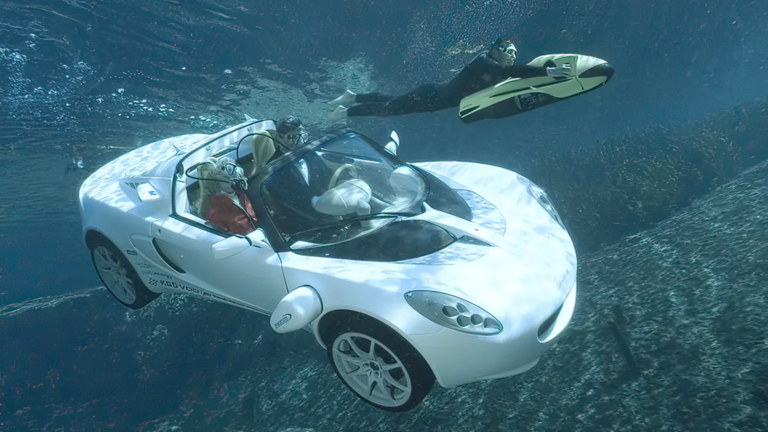 Underwater car